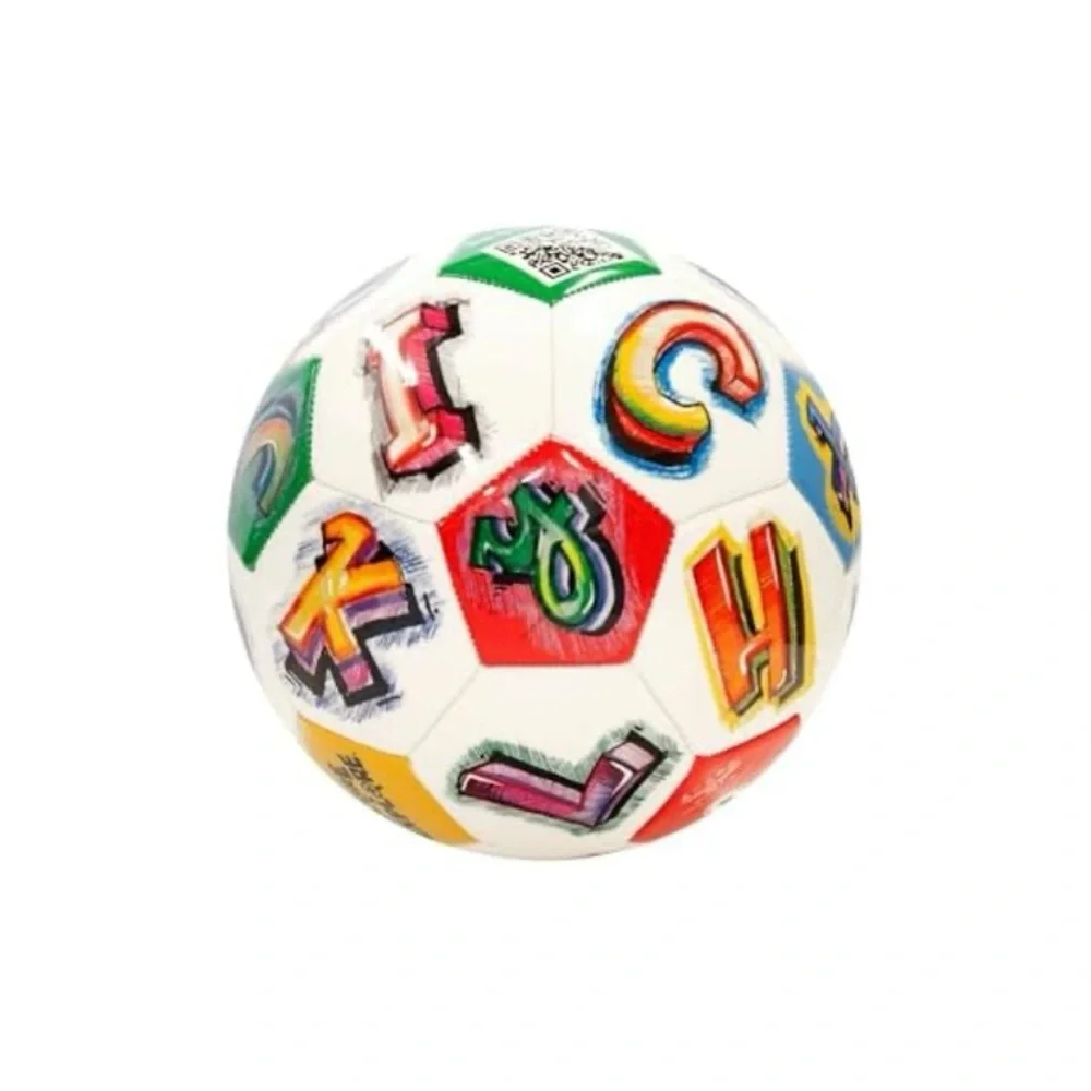 New! Crayola official soccer ball size 5 with hand air pump included - Picture 4 of 9